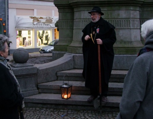 2010-03-13 Nachtwächterführung durch Kettwig 002_ShiftN.jpg