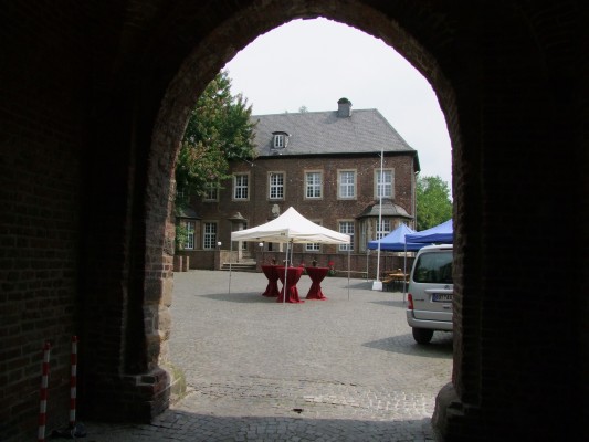 2009_0627SteenkampHofHausRips0087.JPG