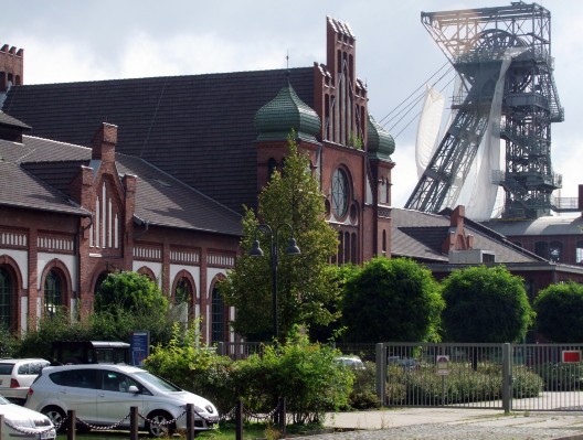 2009-09-05 Zeche Zollern 0001_ShiftN (11).jpg