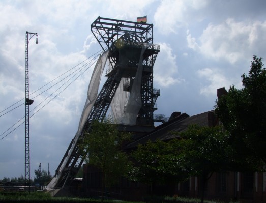 2009-09-05 Zeche Zollern 0001_ShiftN (41).jpg